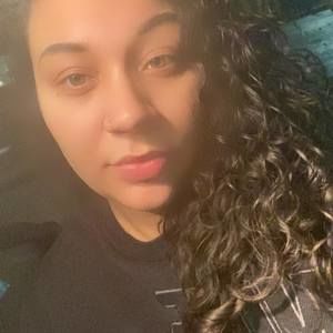 Meet your Posher, Imani